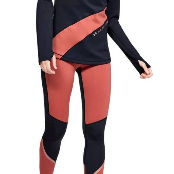 NWOT Women’s Under Armour Coldgear Graphic Long-sleeve T-shirt - Picture 2 of 4